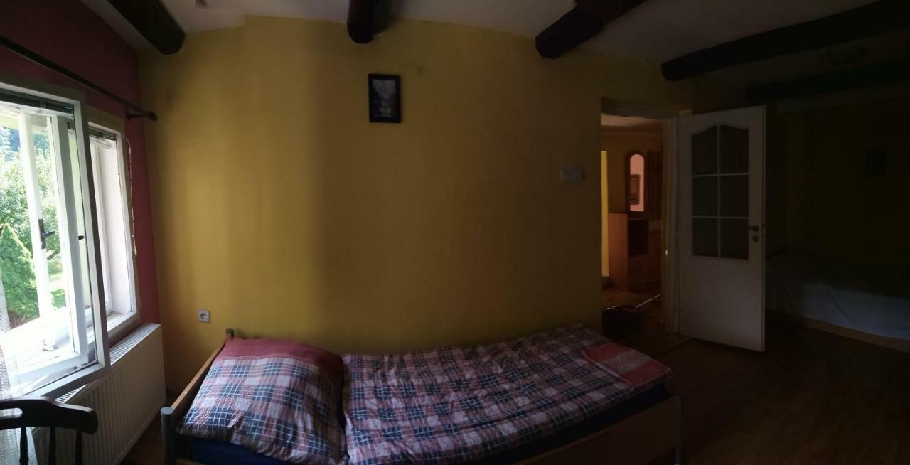 Apartment U Šárky Loket Esterno foto